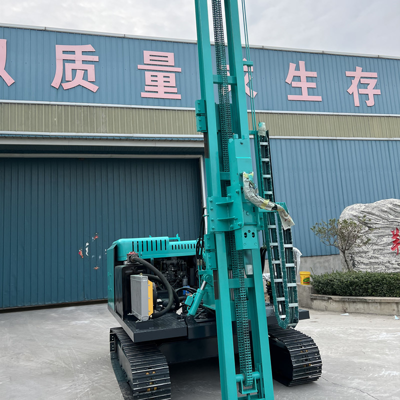 光伏打桩机